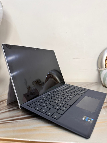 لپ تاپ سرفیس استوک surface 6 pro i7| 16Gb | 512GB.